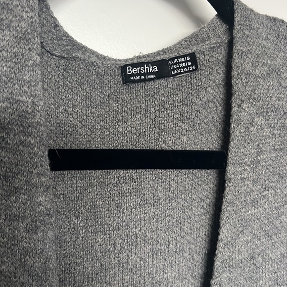 BERSHKA CARDIGAN SIZE XS/S - Picture 4 of 4